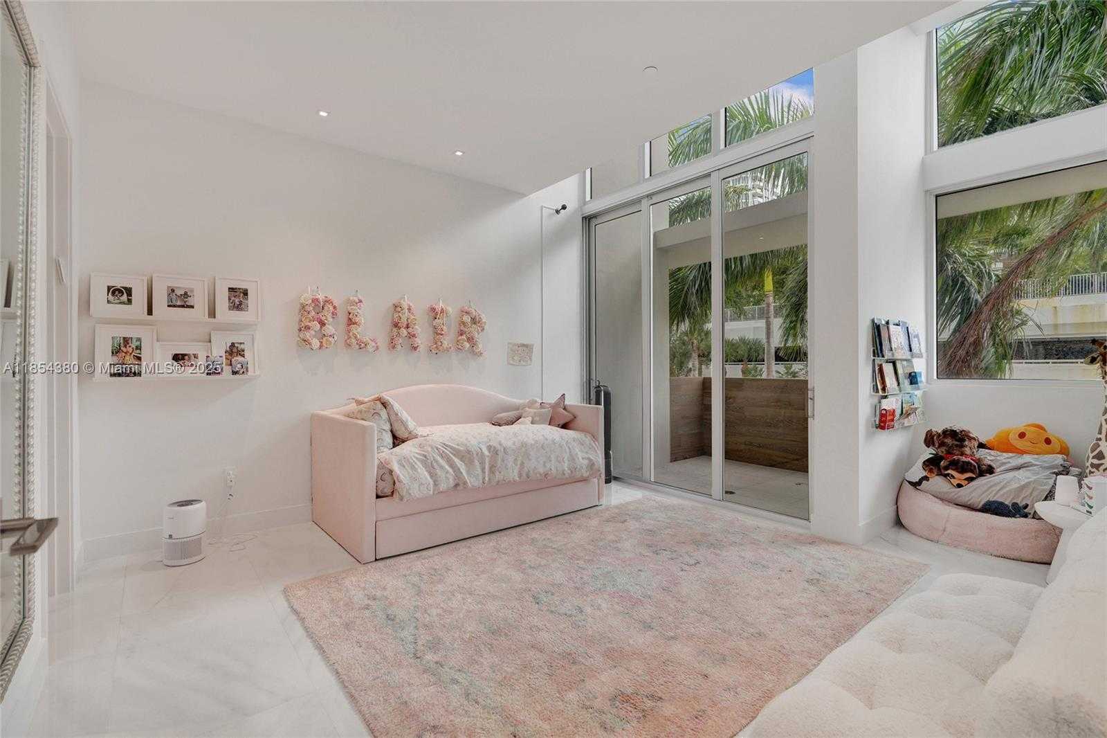 Small Image of 3750 YACHT CLUB DR #TH2, Aventura Number 22