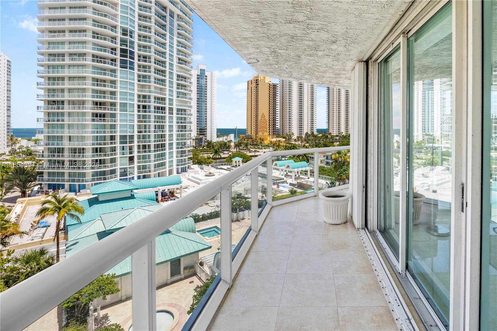 Small Image of 16500 COLLINS AVE #851, Sunny Isles Beach Number 3