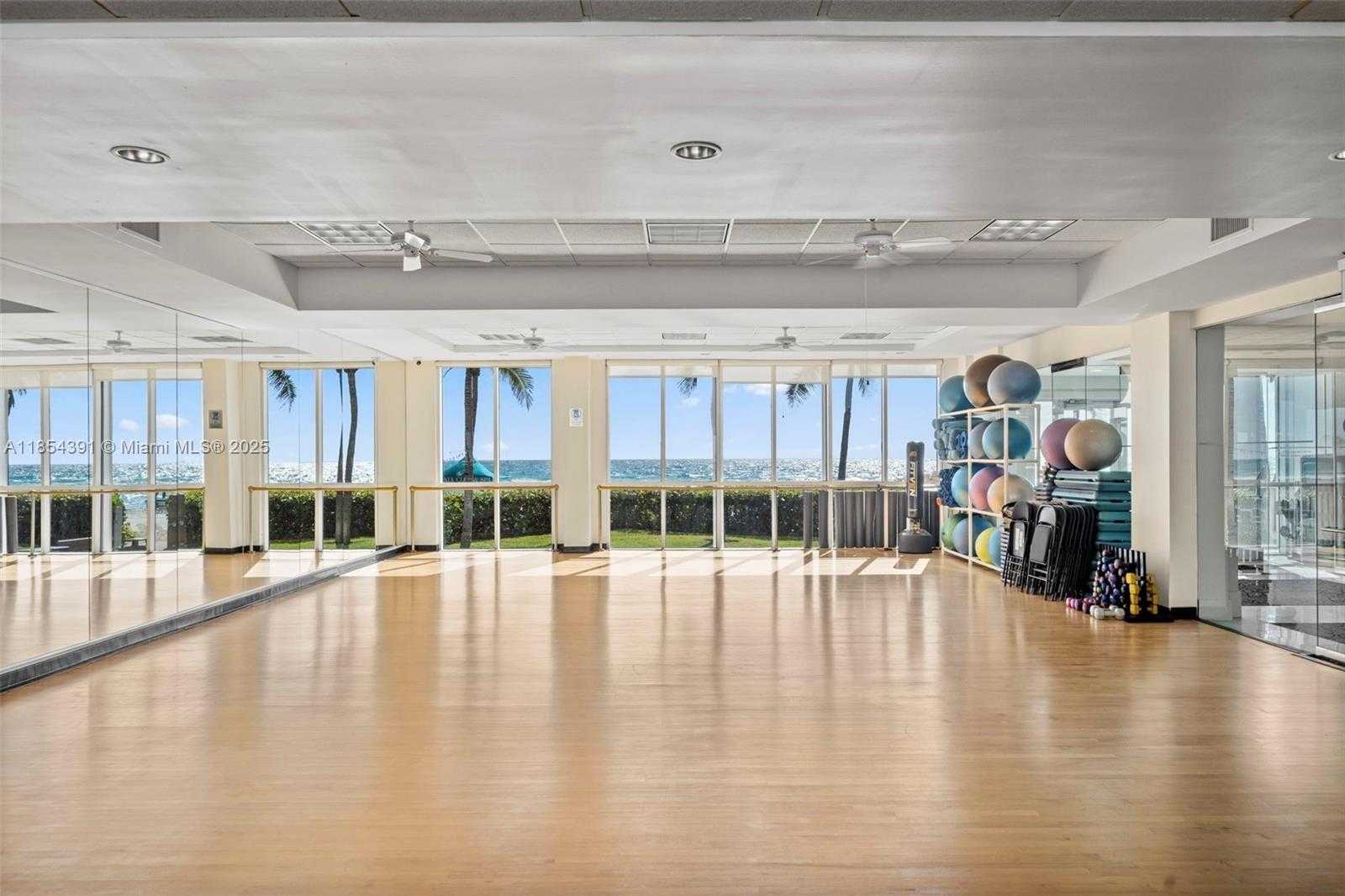 Small Image of 16500 COLLINS AVE #851, Sunny Isles Beach Number 42