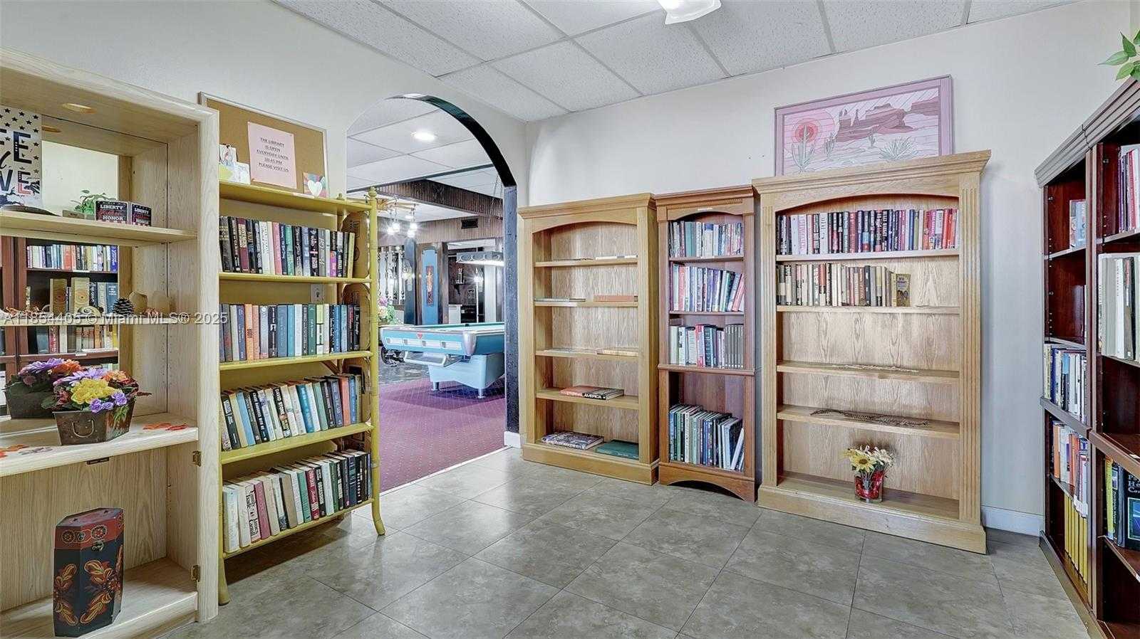 Small Image of 3030 MARCOS DR #T205, Aventura Number 43