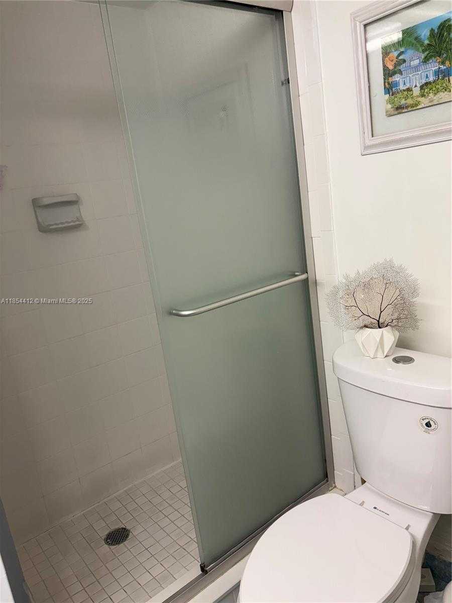 Small Image of 8000 NORTH SUNRISE LAKES DR #309, Sunrise Number 11