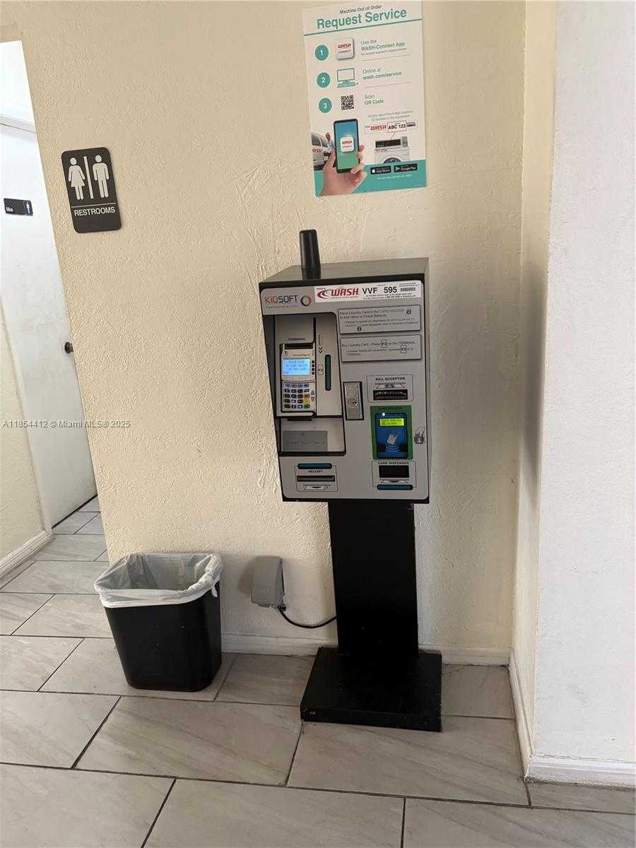 Small Image of 8000 NORTH SUNRISE LAKES DR #309, Sunrise Number 24