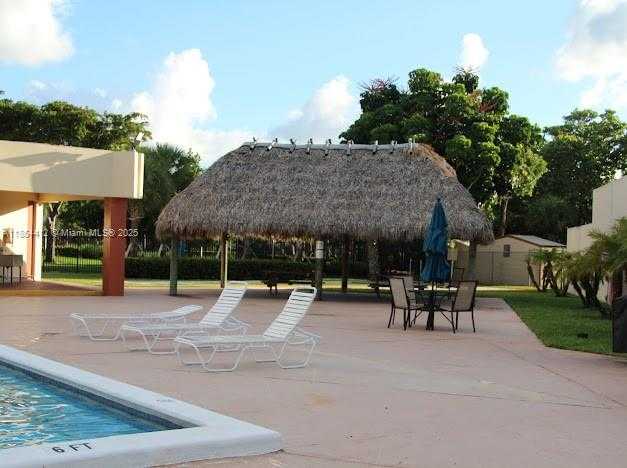 Small Image of 8000 NORTH SUNRISE LAKES DR #309, Sunrise Number 26