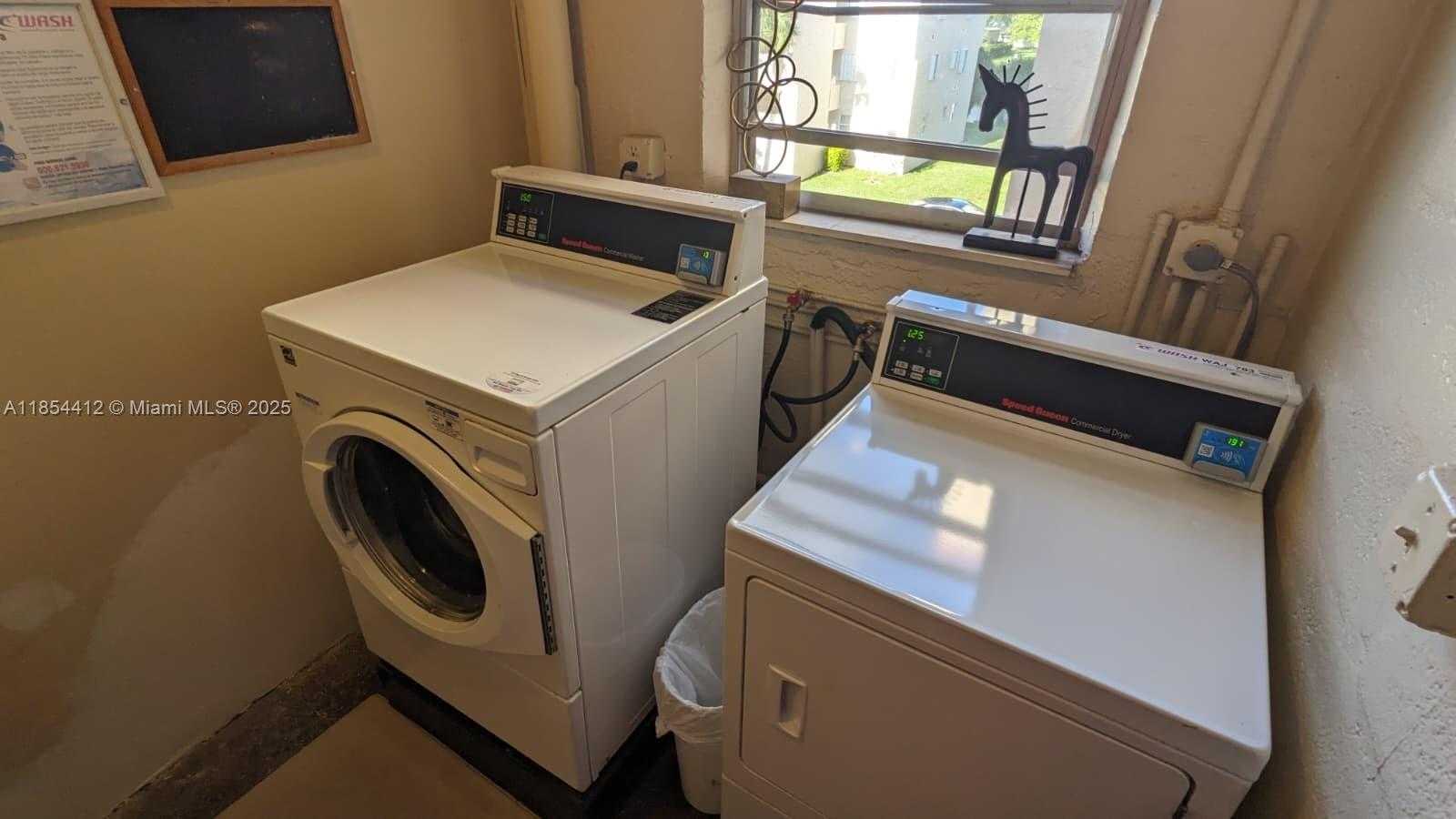 Small Image of 8000 NORTH SUNRISE LAKES DR #309, Sunrise Number 41