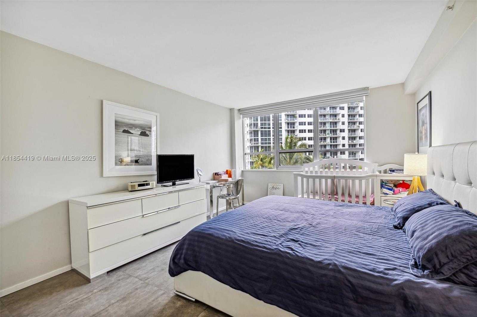 Small Image of 1500 BAY RD #544S, Miami Beach Number 12