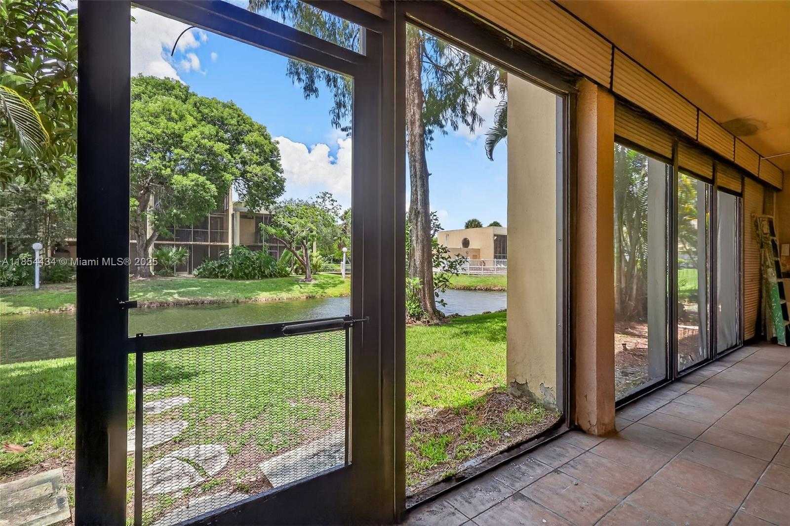 Small Image of 2921 SOUTH WEST 87TH AVE #502, Davie Number 27