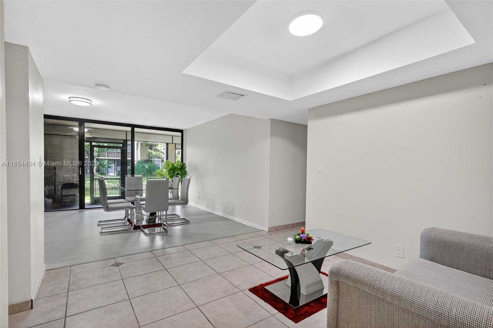 Small Image of 2921 SOUTH WEST 87TH AVE #502, Davie Number 3