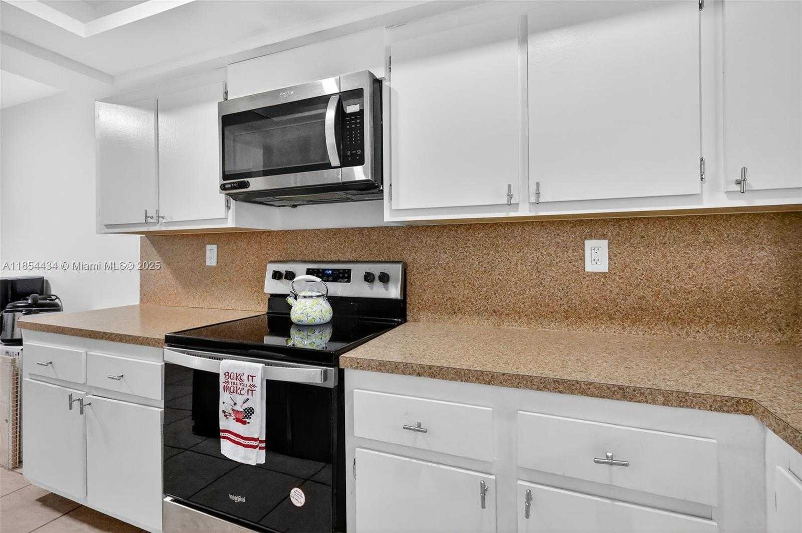Small Image of 2921 SOUTH WEST 87TH AVE #502, Davie Number 4