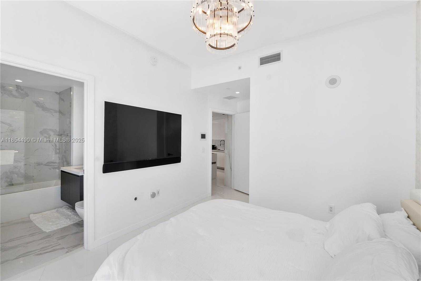 Small Image of 851 NORTH EAST 1ST AVE #2203, Miami Number 26