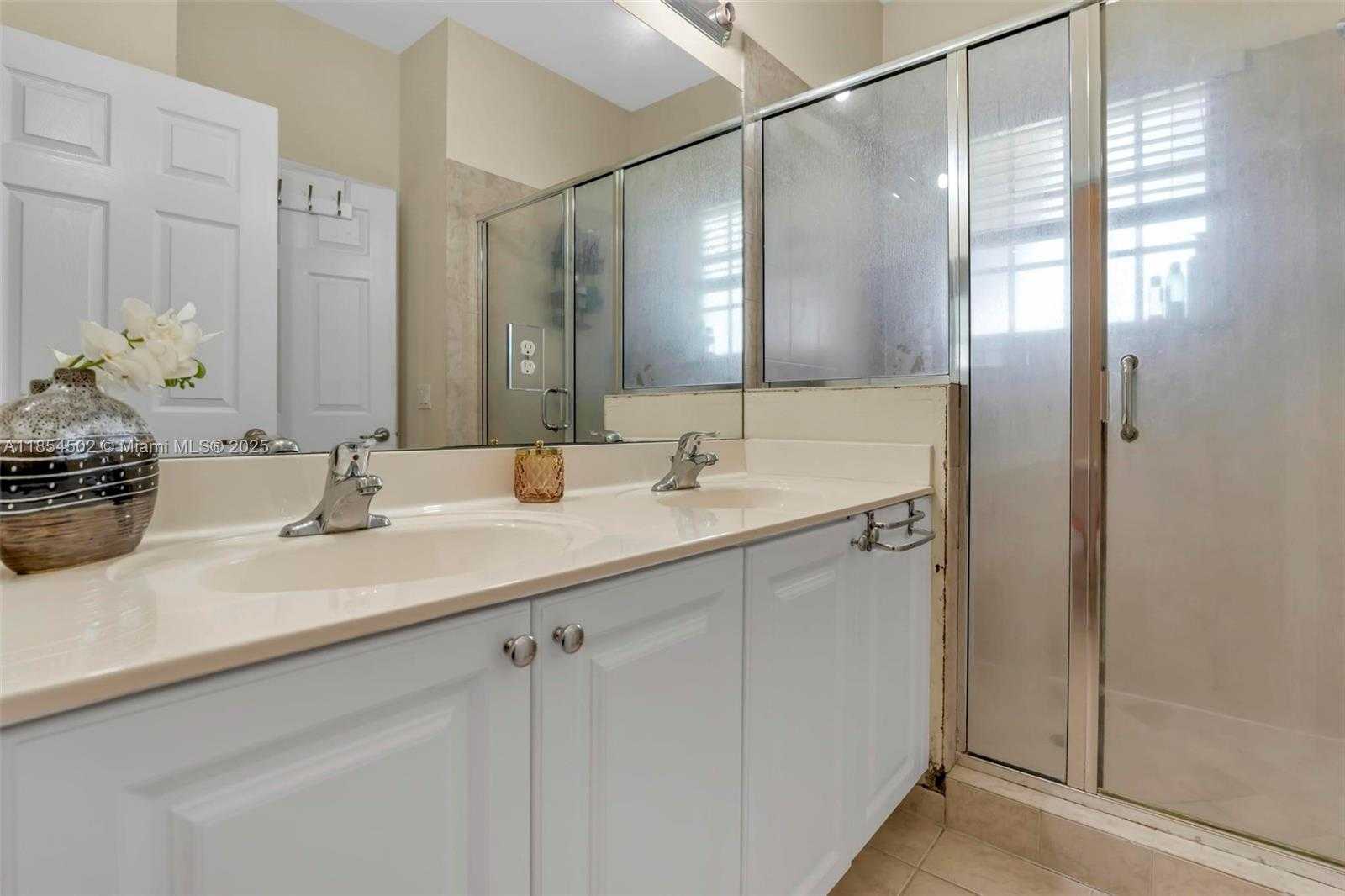 Small Image of 3257 NORTH WEST 31ST TER, Oakland Park Number 16
