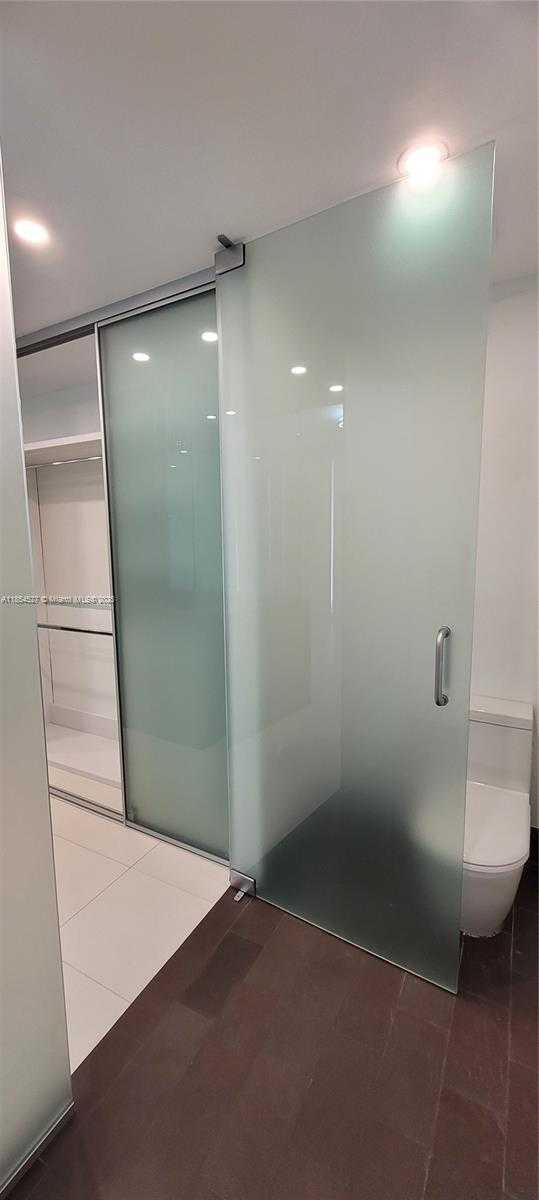 Small Image of 1040 BISCAYNE BLVD #3508, Miami Number 19
