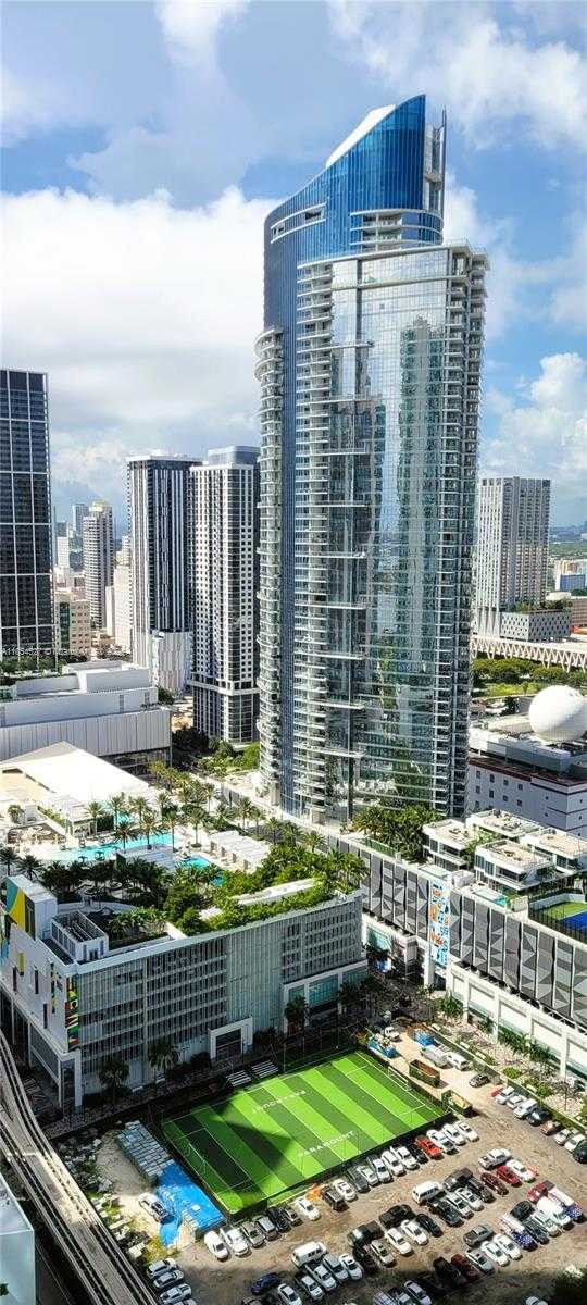 Small Image of 1040 BISCAYNE BLVD #3508, Miami Number 3