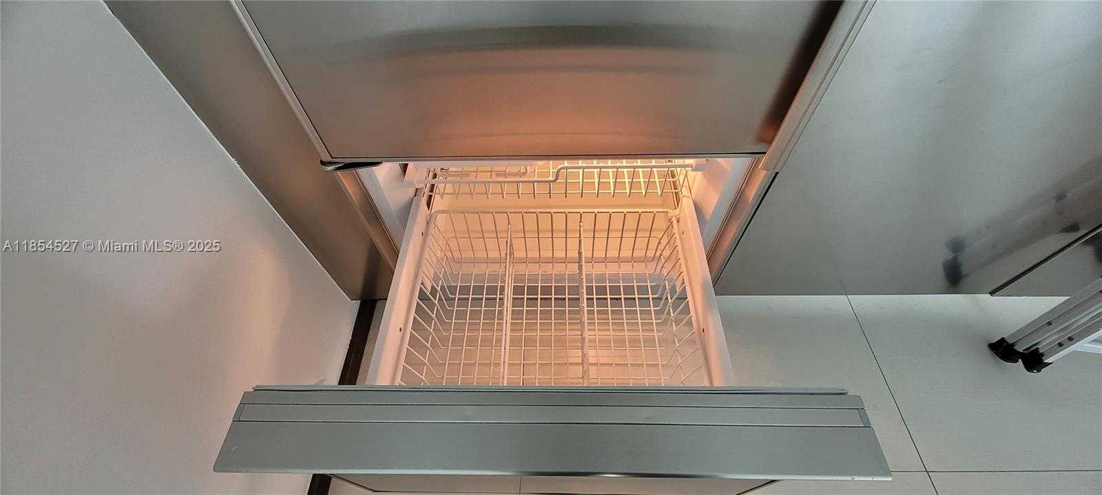 Small Image of 1040 BISCAYNE BLVD #3508, Miami Number 30