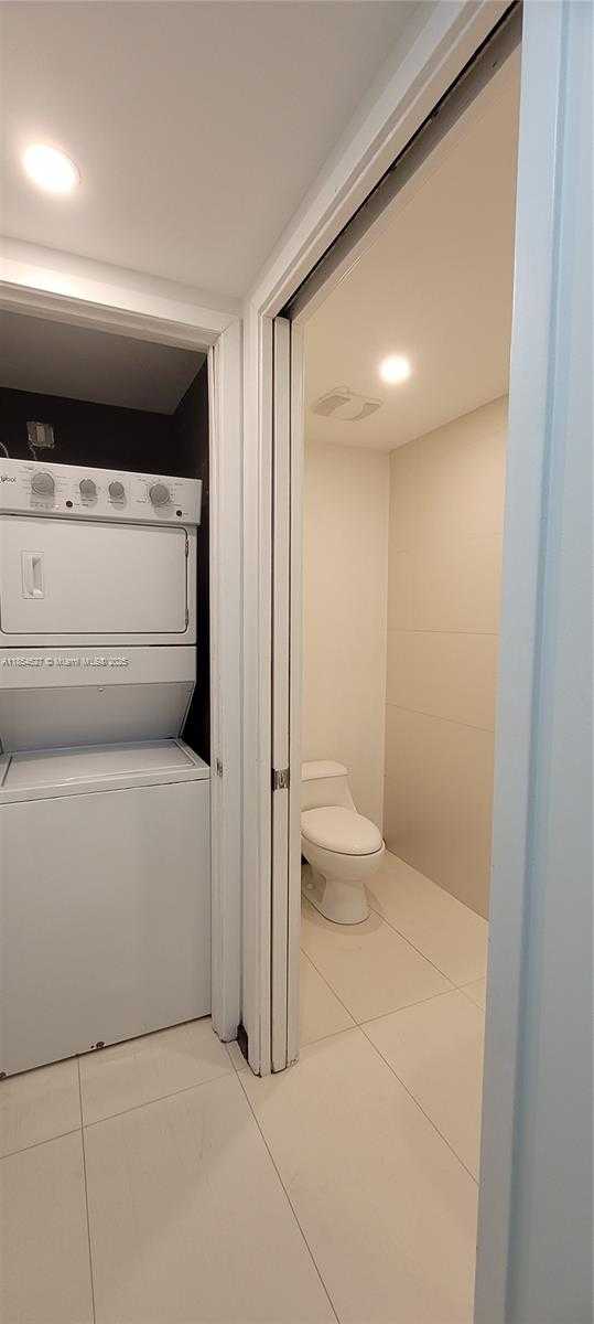 Small Image of 1040 BISCAYNE BLVD #3508, Miami Number 34