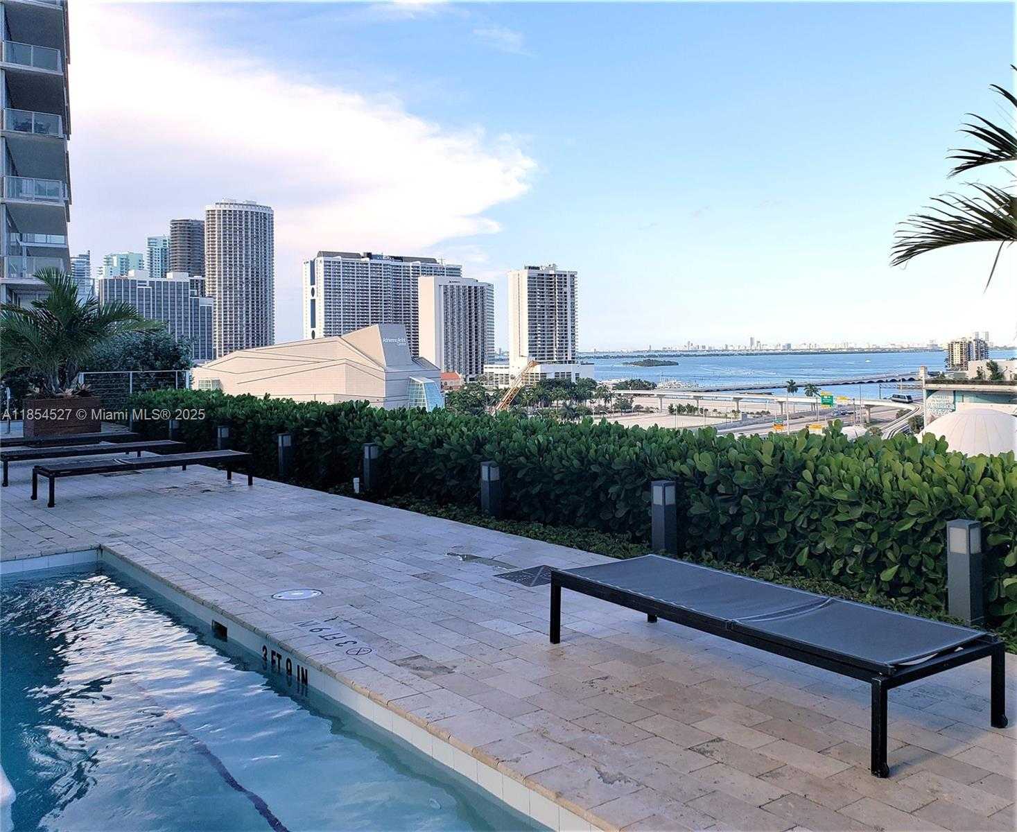 Small Image of 1040 BISCAYNE BLVD #3508, Miami Number 45