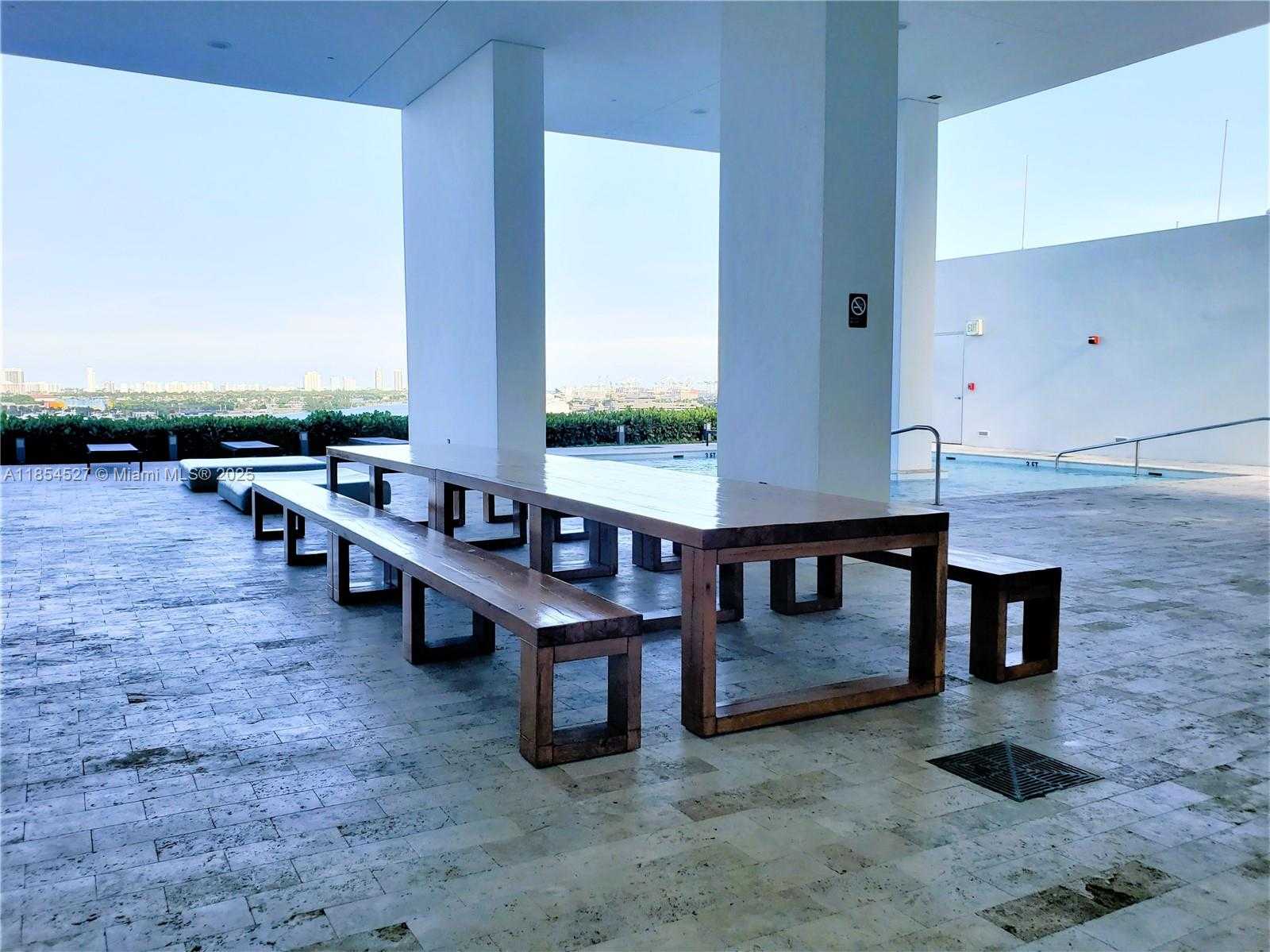 Small Image of 1040 BISCAYNE BLVD #3508, Miami Number 51