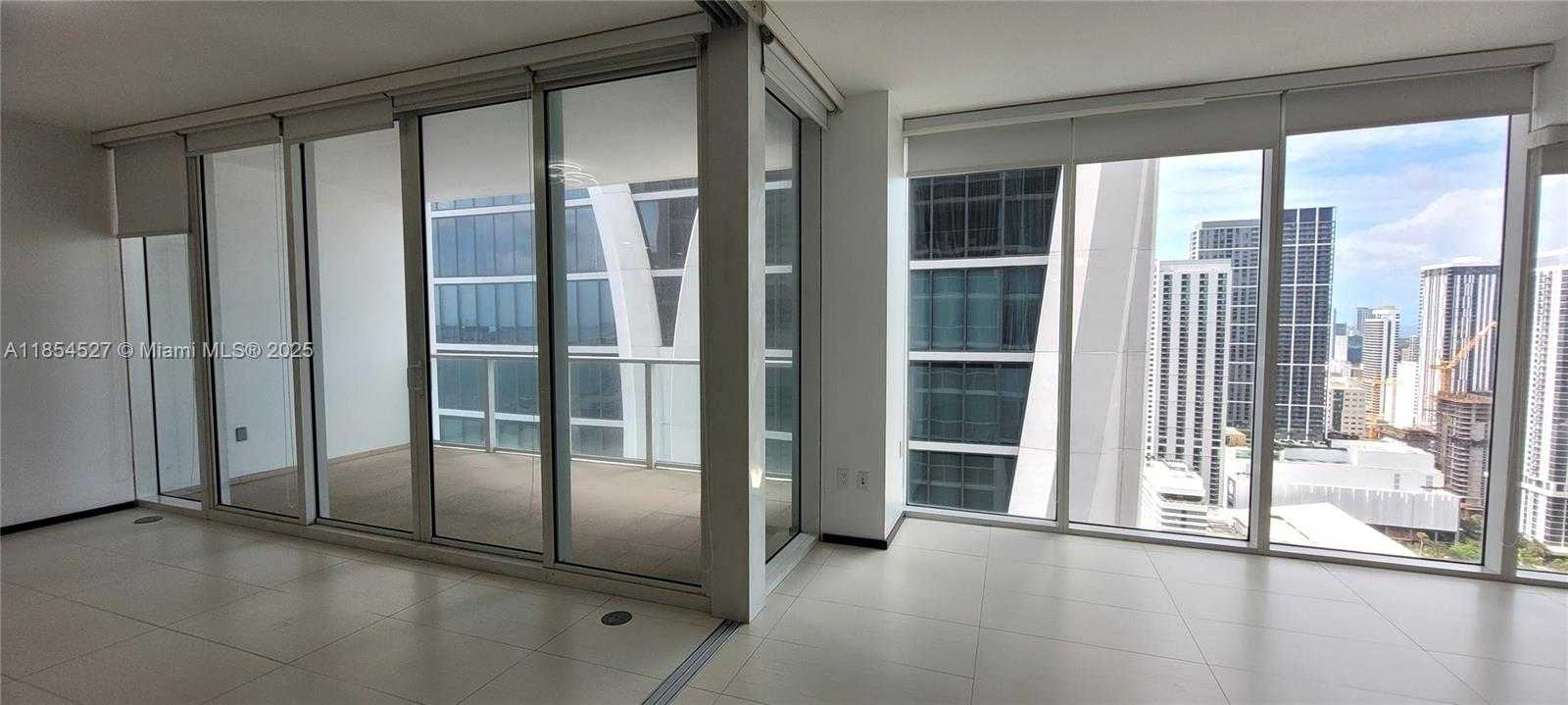 Small Image of 1040 BISCAYNE BLVD #3508, Miami Number 9