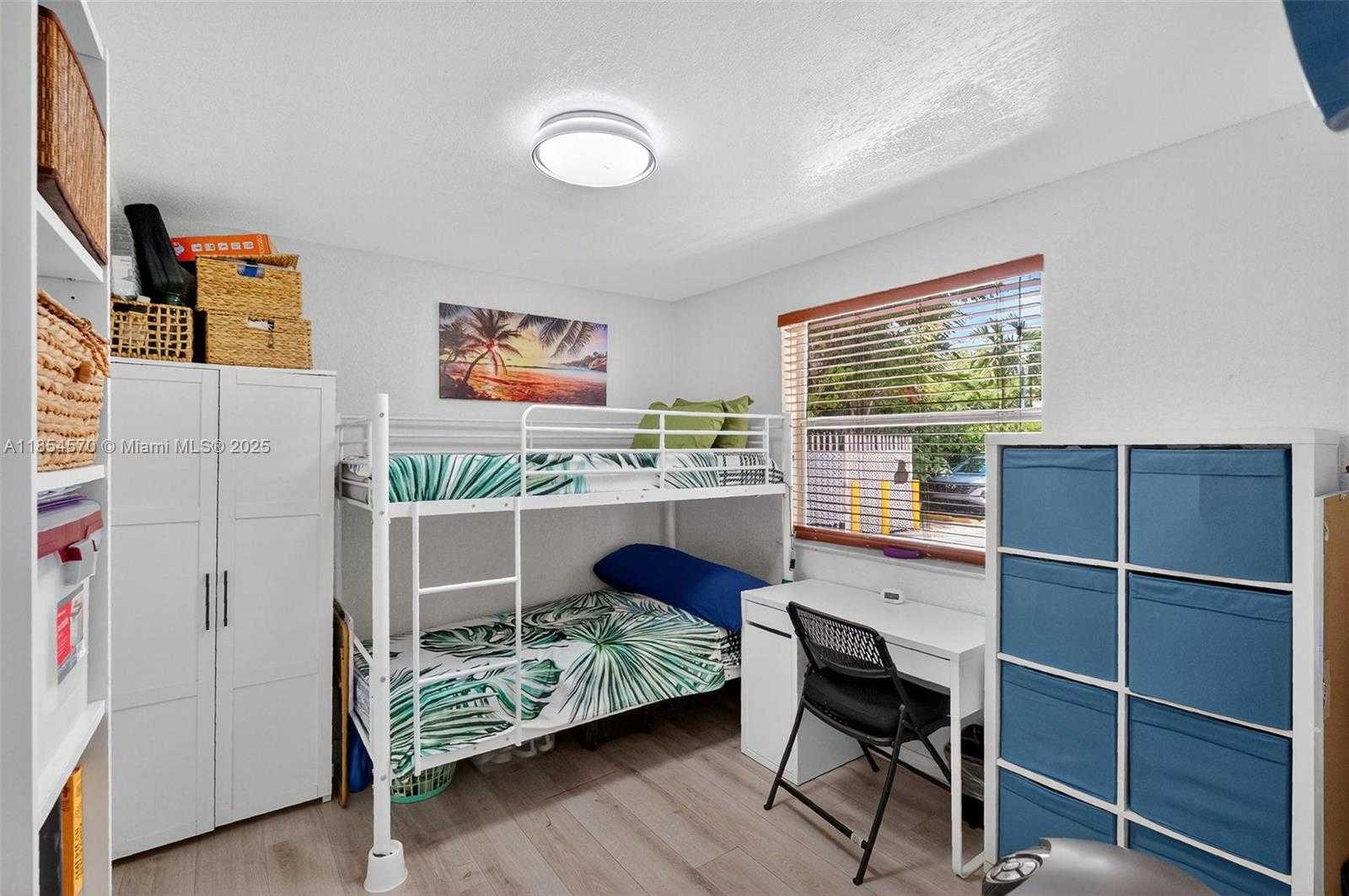 Small Image of 444 SOUTH WEST 4TH ST #105, Miami Number 14