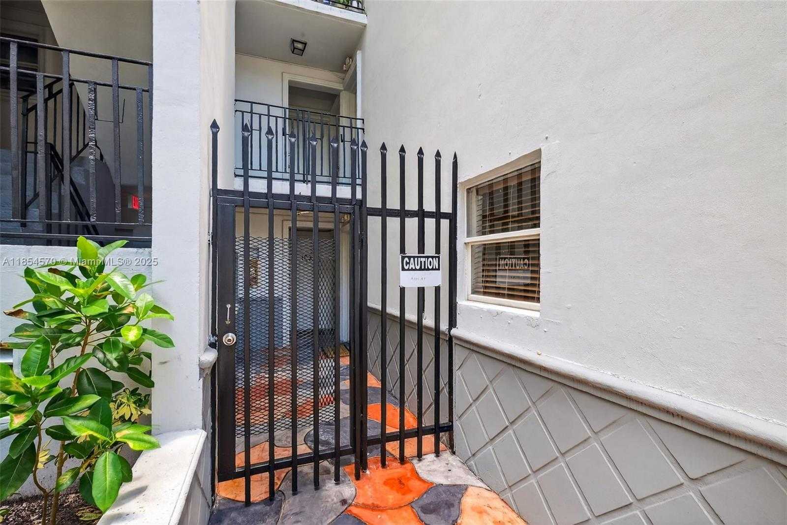 Small Image of 444 SOUTH WEST 4TH ST #105, Miami Number 3