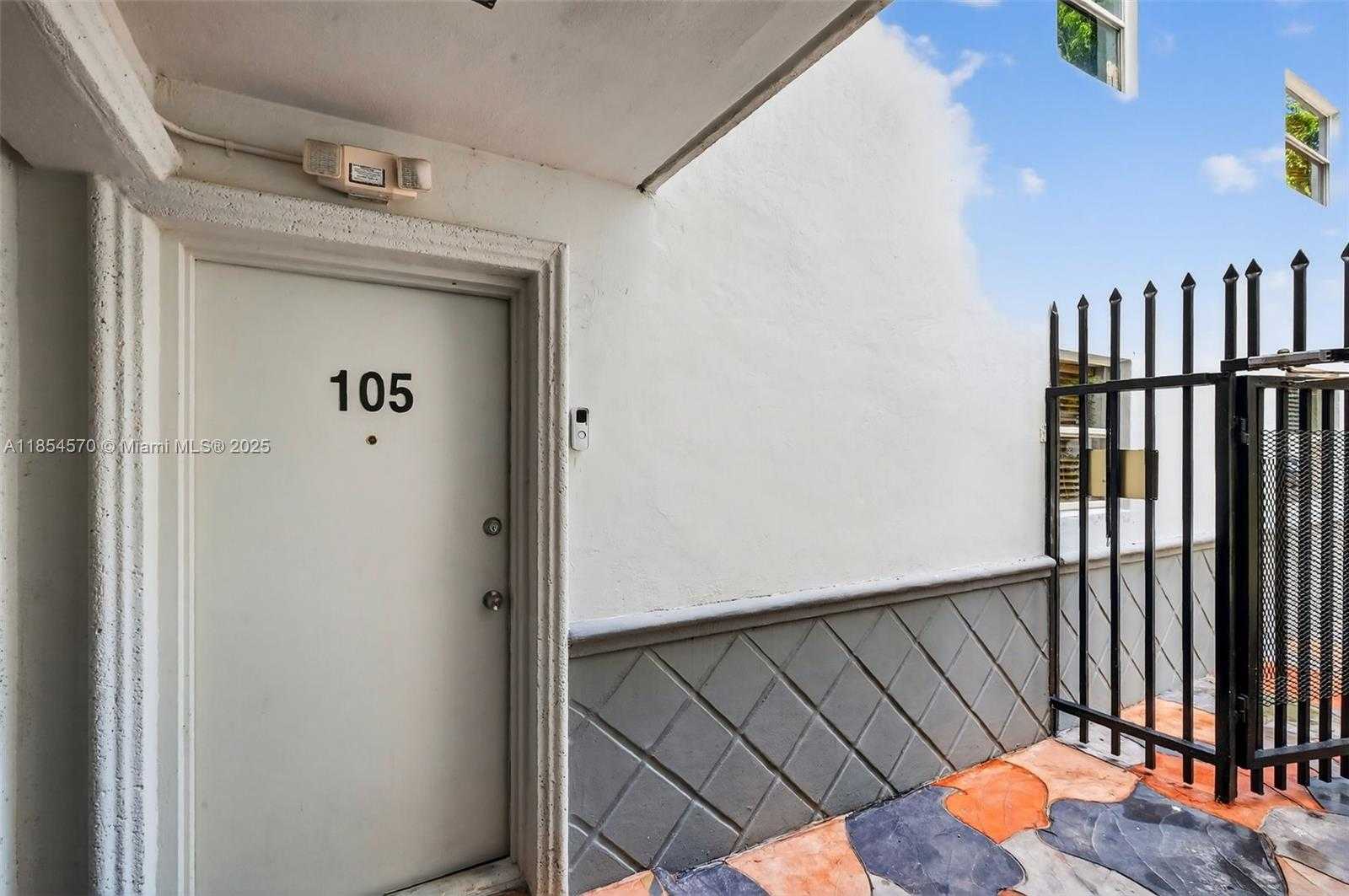 Small Image of 444 SOUTH WEST 4TH ST #105, Miami Number 5