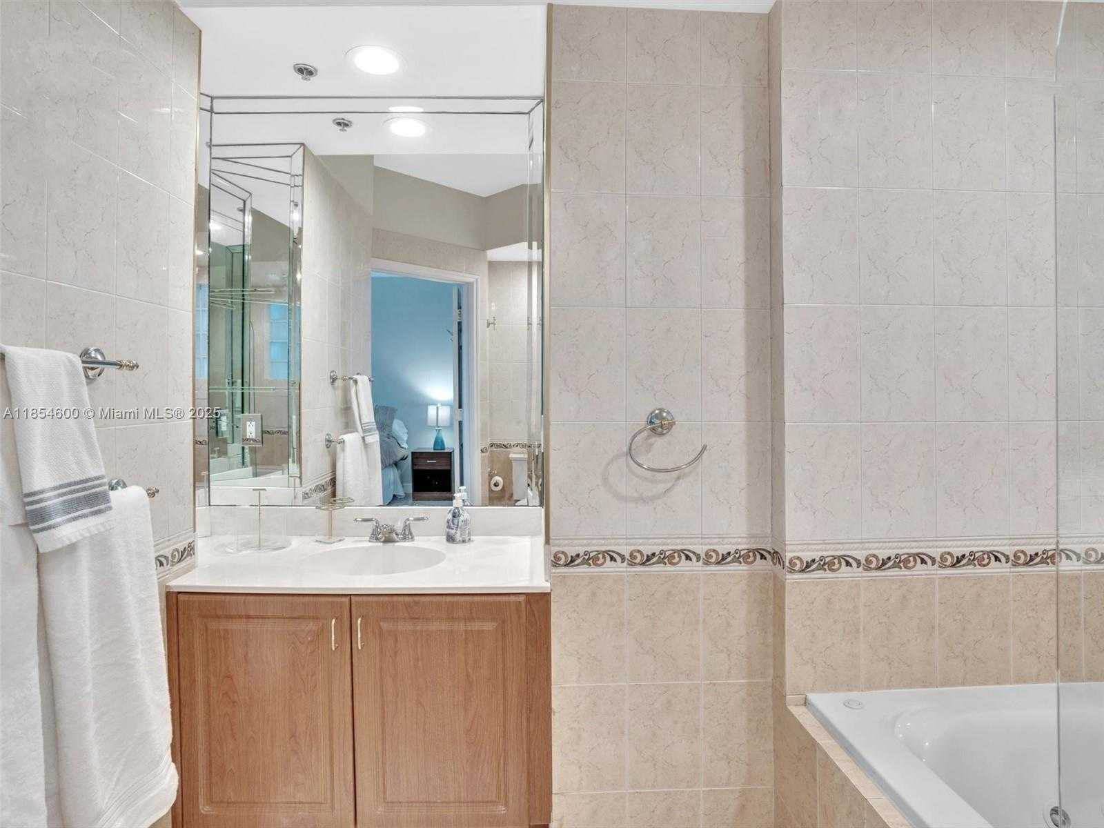 Small Image of 3255 NORTH EAST 184TH ST #12406, Aventura Number 21