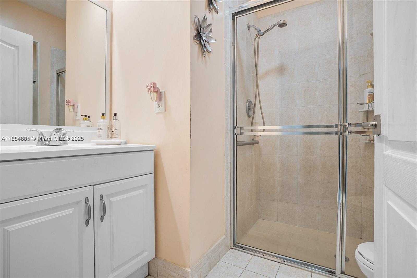Small Image of 15030 SOUTH WEST 9TH TER, Miami Number 14