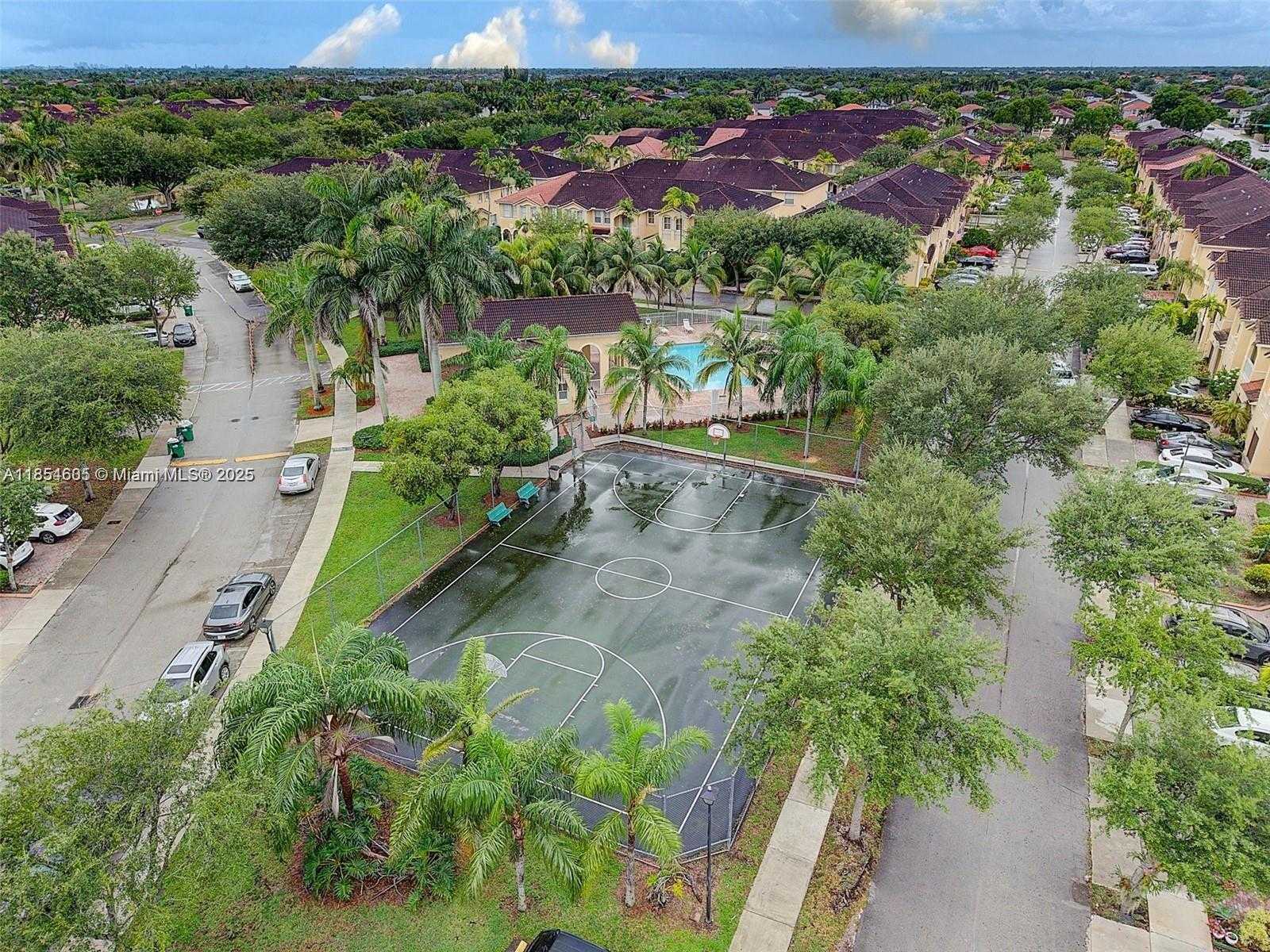Small Image of 15030 SOUTH WEST 9TH TER, Miami Number 30