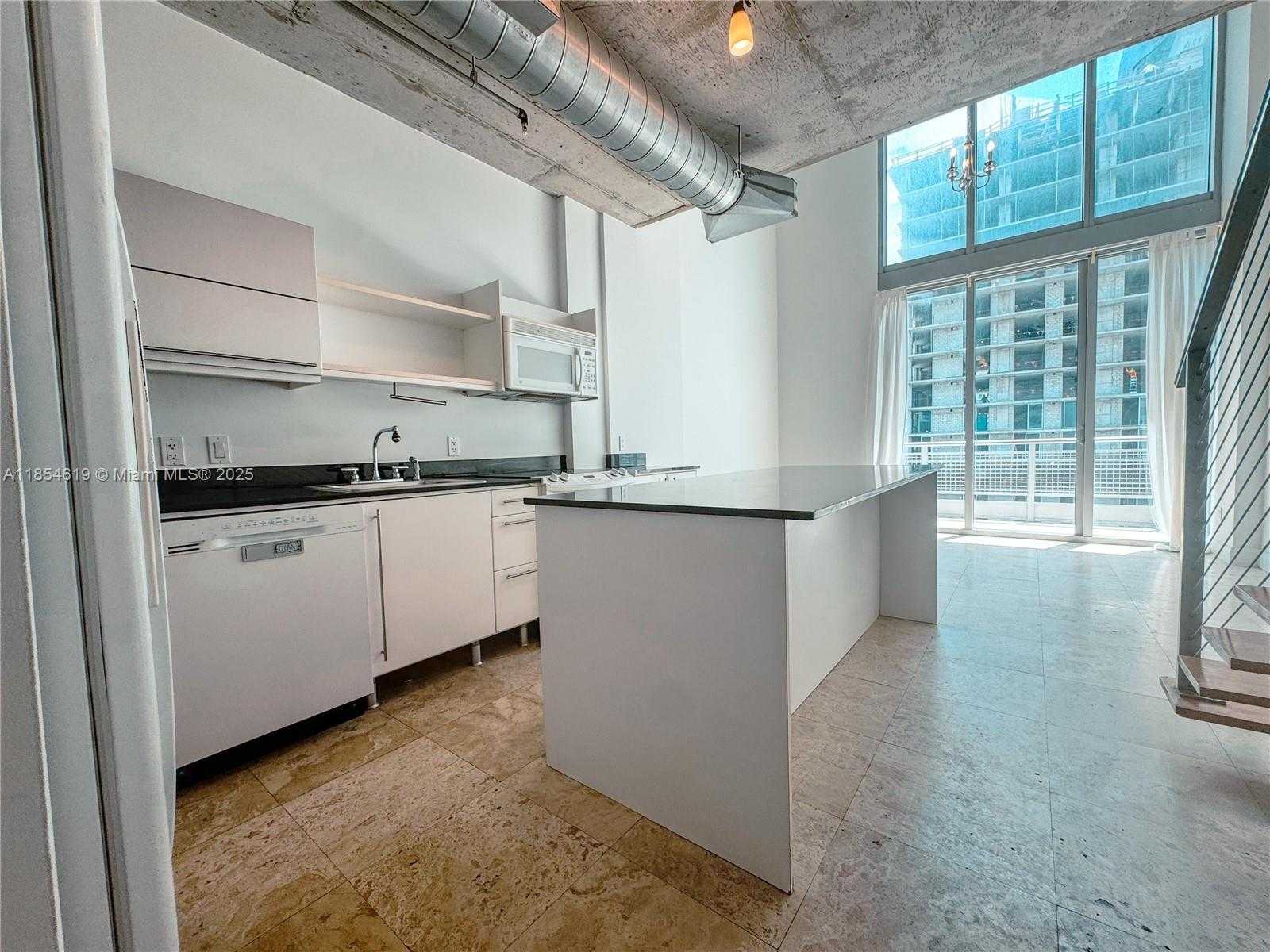 Small Image of 690 SOUTH WEST 1ST CT #2122, Miami Number 11