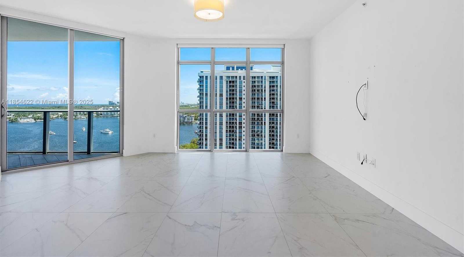 Small Image of 17301 BISCAYNE BLVD #1907, North Miami Beach Number 11