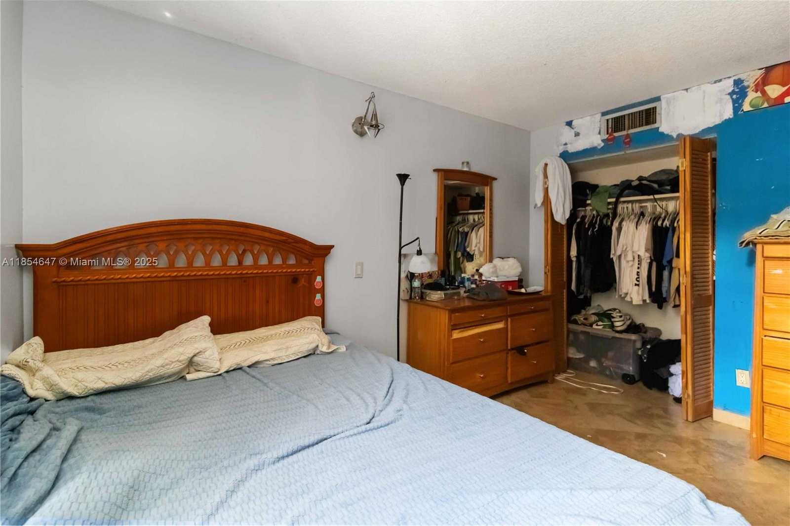 Small Image of 4140 NW 79th Ave, Doral, FL 33166, USA Number 15