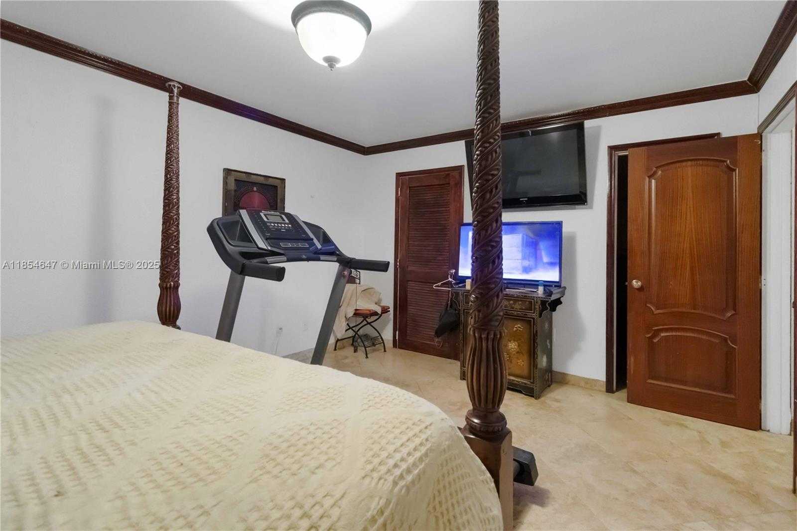 Small Image of 4140 NW 79th Ave, Doral, FL 33166, USA Number 20
