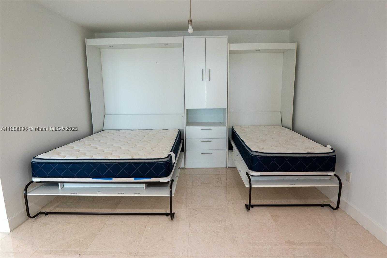 Small Image of 16500 COLLINS AVE #1855, Sunny Isles Beach Number 14