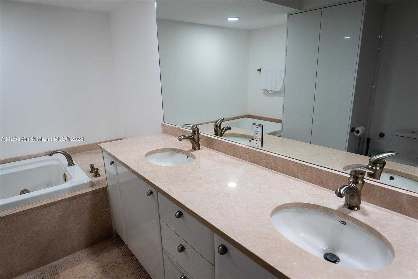 Small Image of 16500 COLLINS AVE #1855, Sunny Isles Beach Number 17