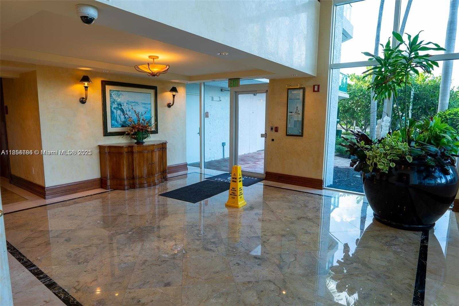 Small Image of 16500 COLLINS AVE #1855, Sunny Isles Beach Number 3