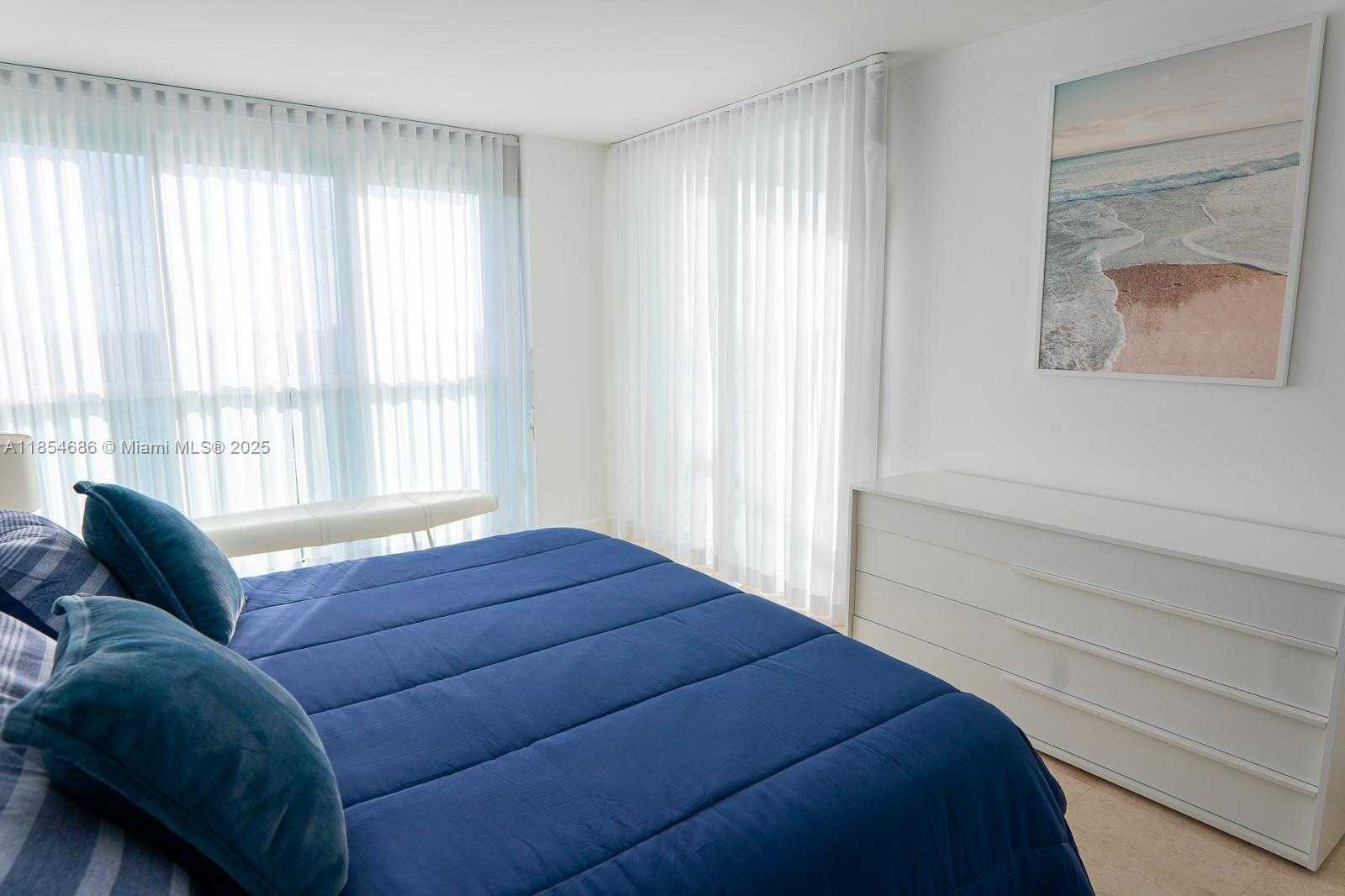 Small Image of 16500 COLLINS AVE #1855, Sunny Isles Beach Number 9