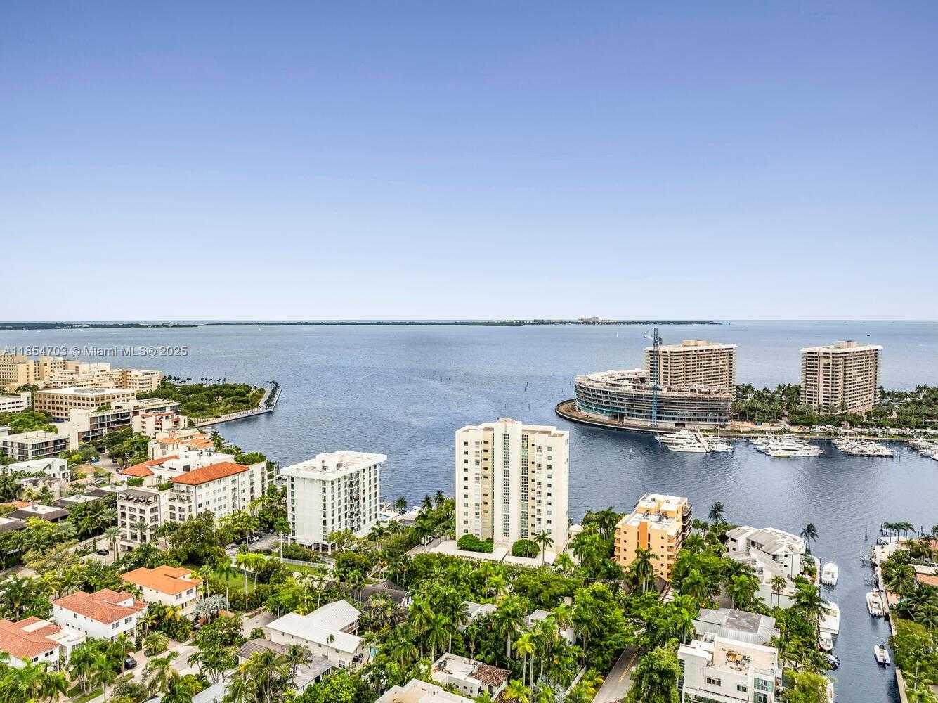 Small Image of 1690 SOUTH BAYSHORE LN #2B + BOAT SLIP, Miami Number 41