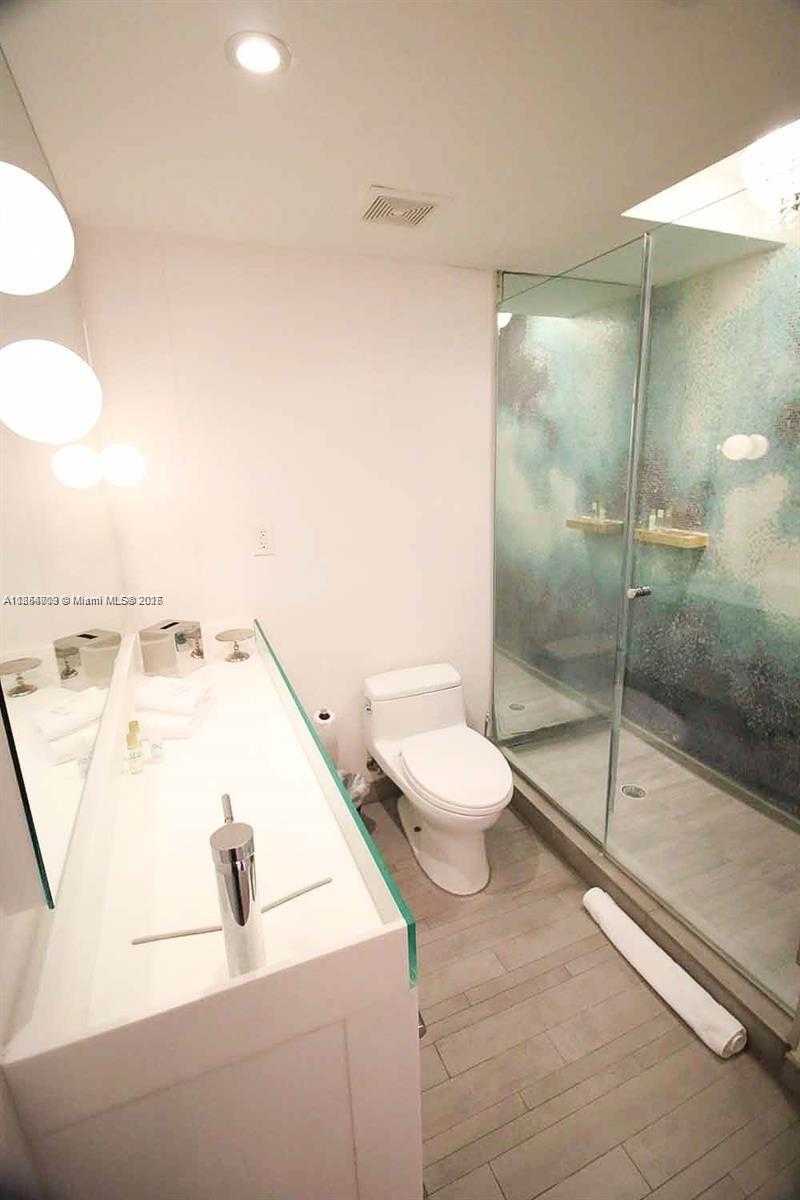 Small Image of 1100 WEST AVE #425, Miami Beach Number 10