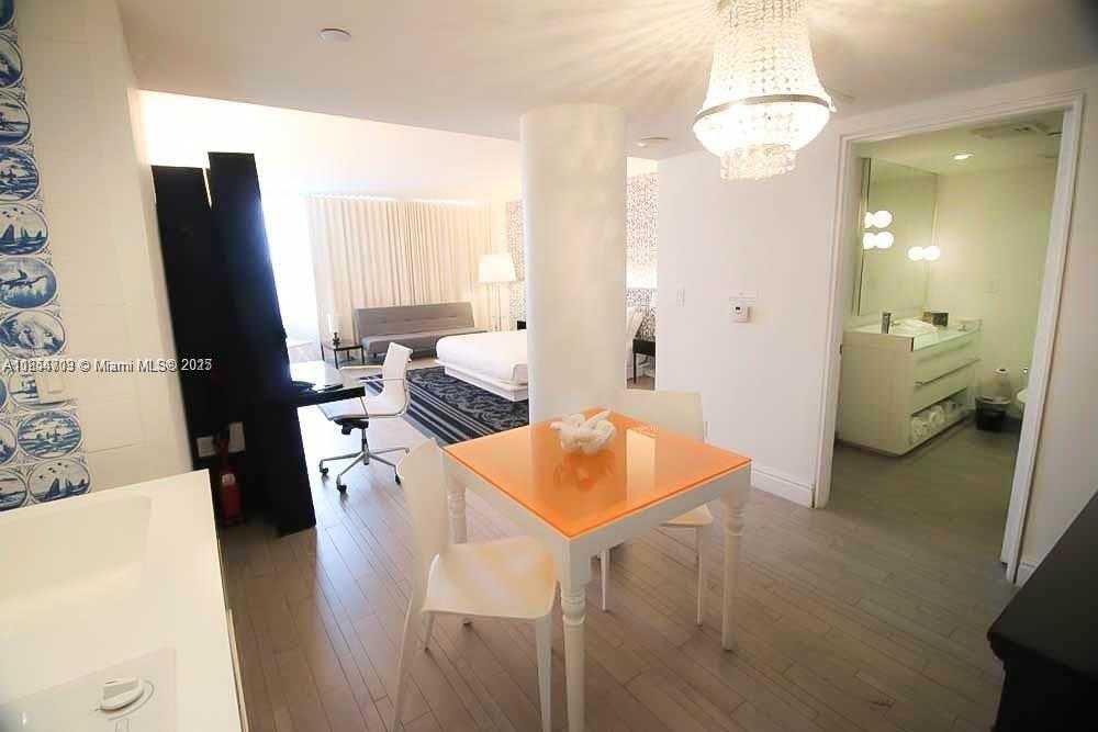 Small Image of 1100 WEST AVE #425, Miami Beach Number 6