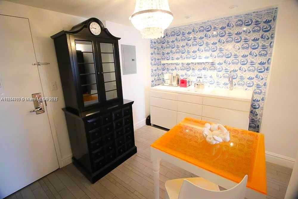 Small Image of 1100 WEST AVE #425, Miami Beach Number 8