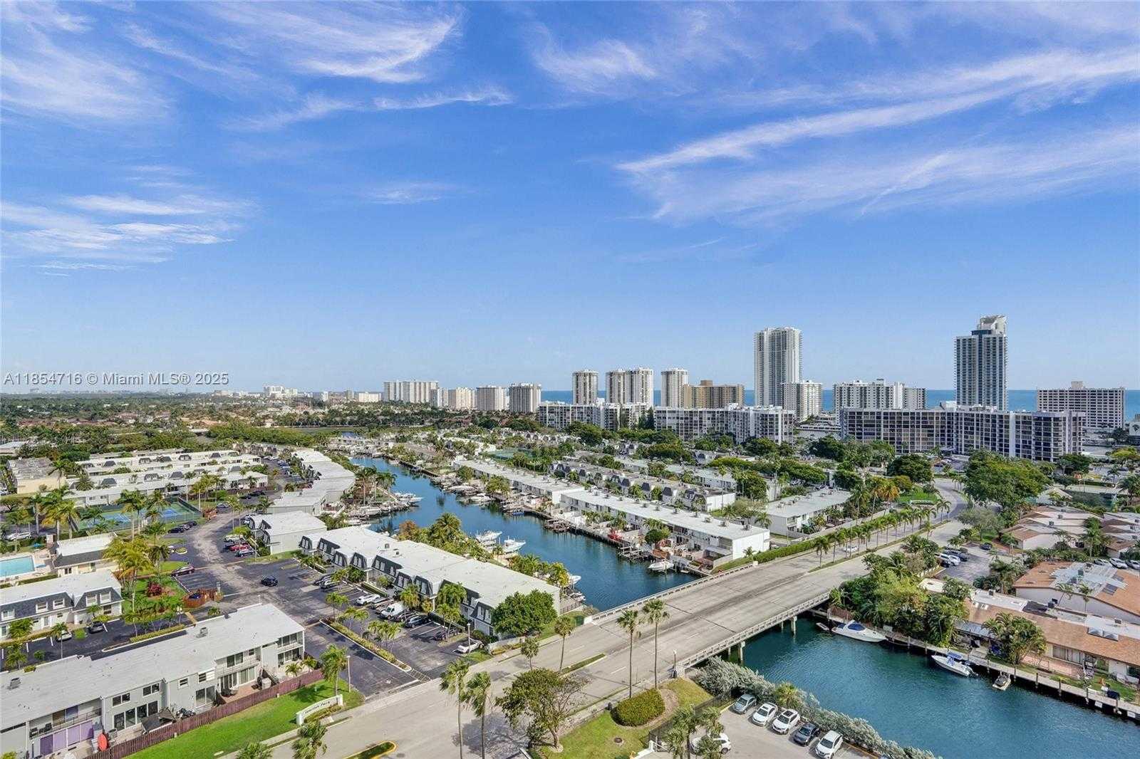 Small Image of 2500 PARKVIEW DR #1811, Hallandale Beach Number 20