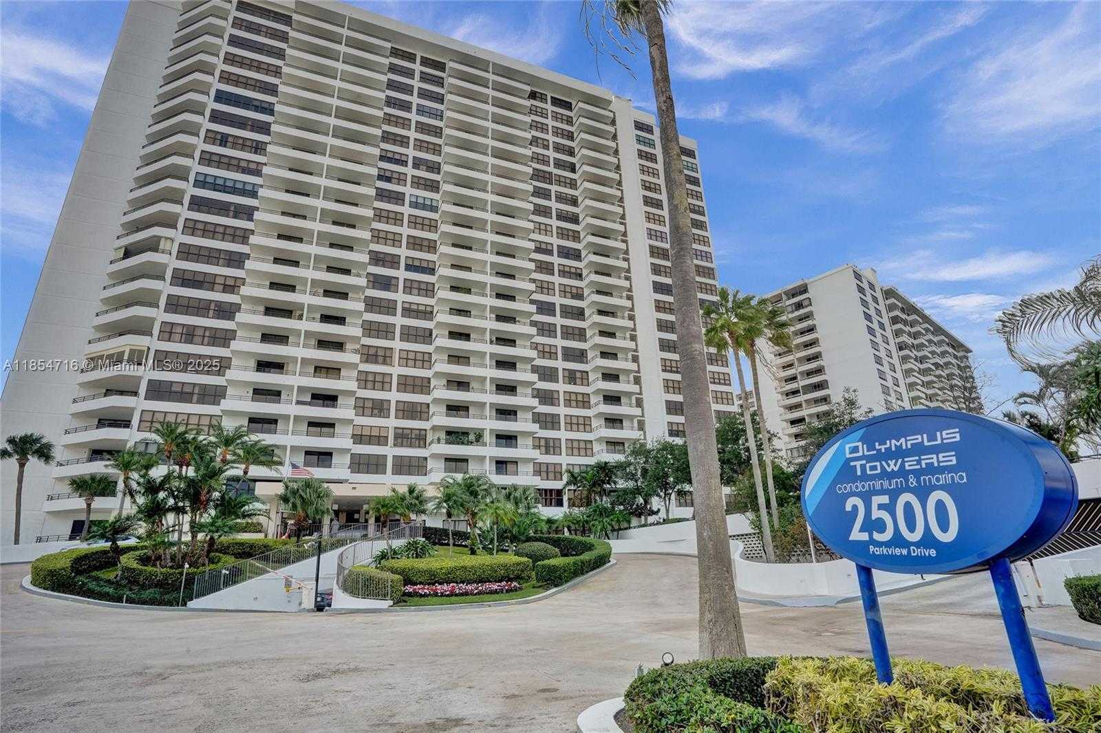 Small Image of 2500 PARKVIEW DR #1811, Hallandale Beach Number 33