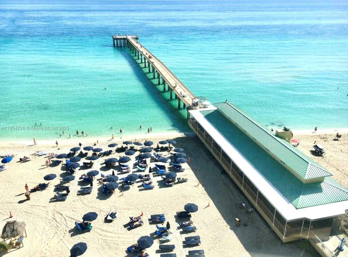 Small Image of 16699 EAST COLLINS AVE #1103, Sunny Isles Beach Number 4
