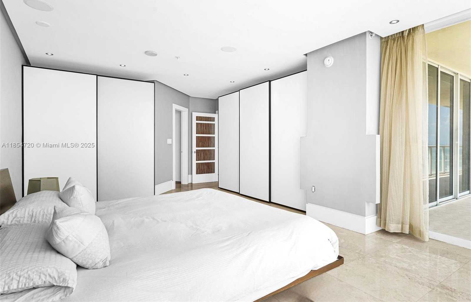 Small Image of 16699 EAST COLLINS AVE #1103, Sunny Isles Beach Number 40