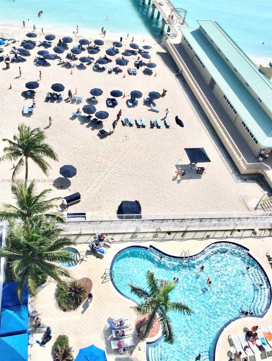 Small Image of 16699 EAST COLLINS AVE #1103, Sunny Isles Beach Number 7