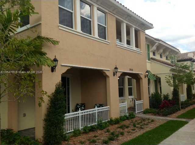 Small Image of 2950 ST THOMAS DR, Cooper City Number 2