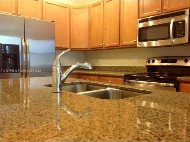 Small Image of 2950 ST THOMAS DR, Cooper City Number 5