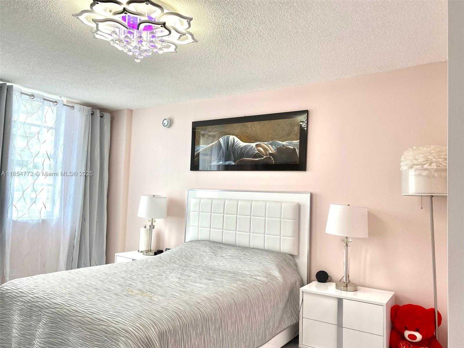 Small Image of 251 174TH ST #615, Sunny Isles Beach Number 13