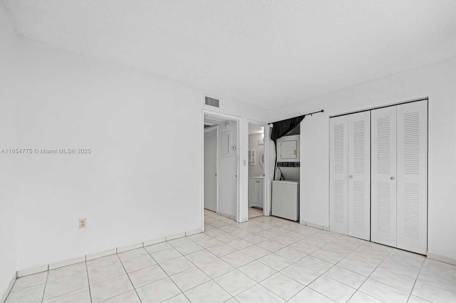 Small Image of 2178 WEST 60TH ST #18112, Hialeah Number 13