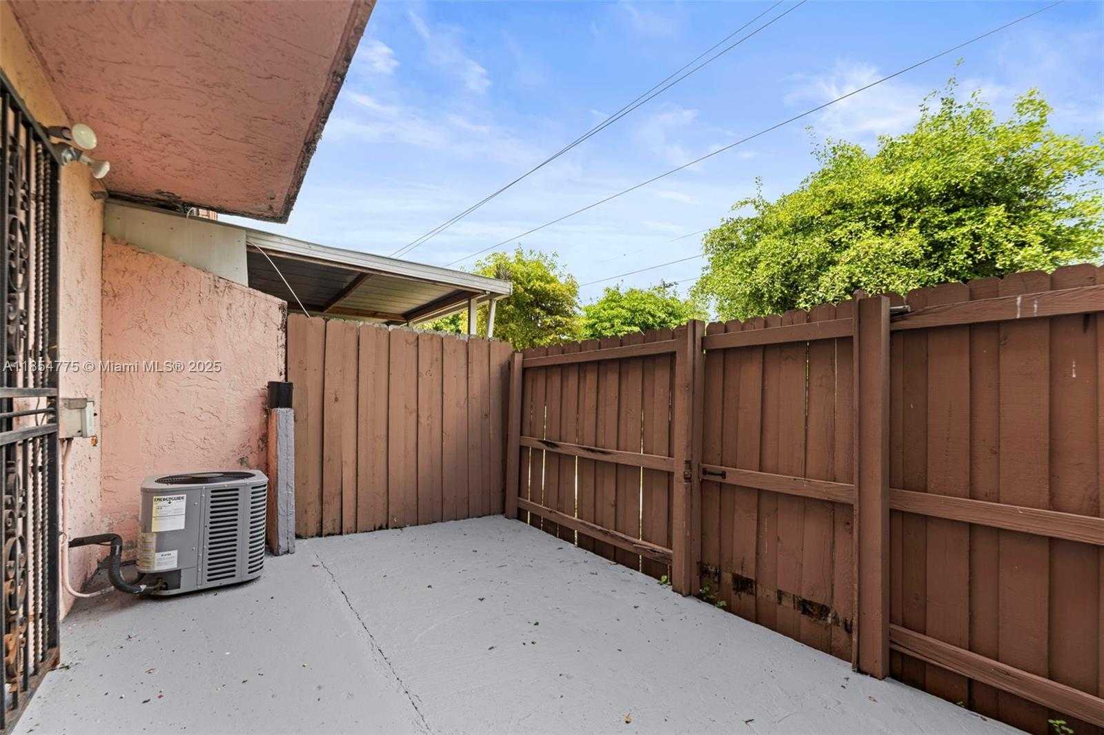 Small Image of 2178 WEST 60TH ST #18112, Hialeah Number 17