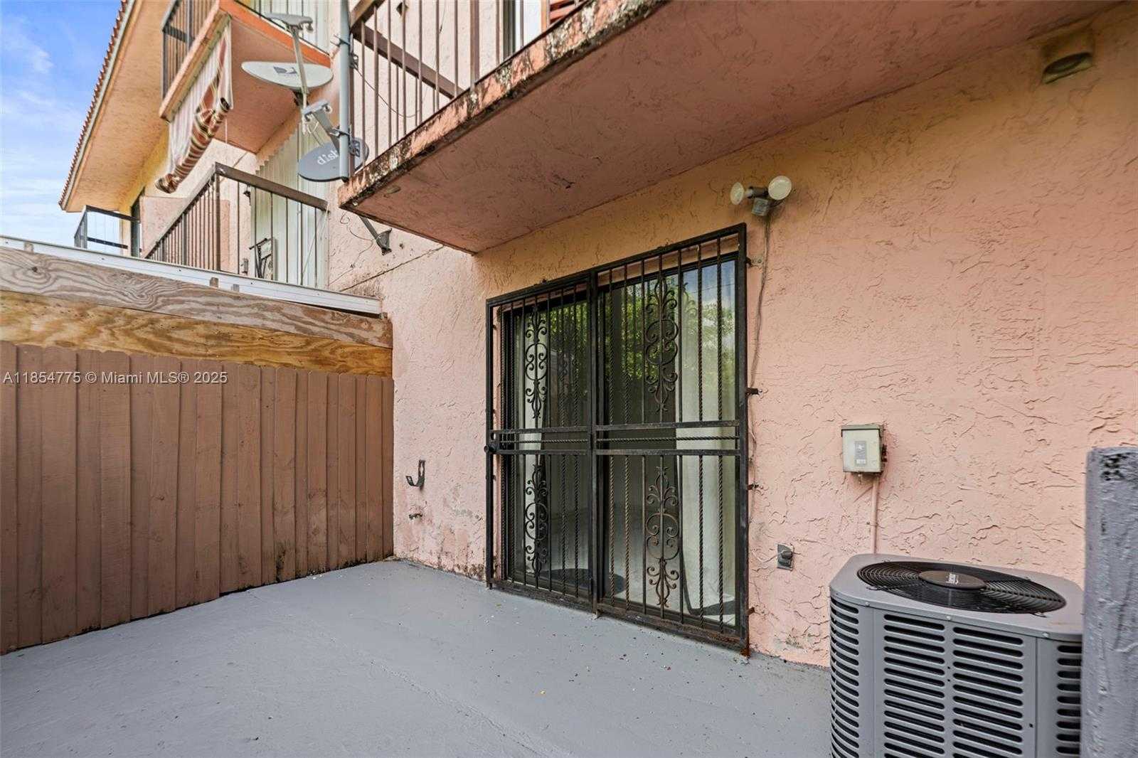 Small Image of 2178 WEST 60TH ST #18112, Hialeah Number 19